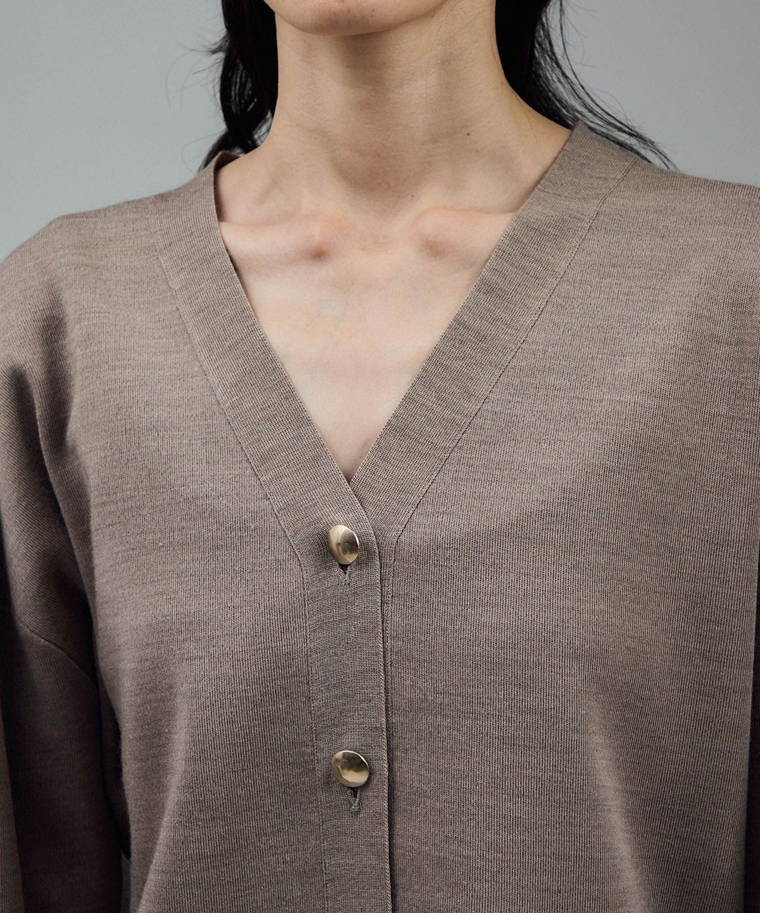 SALON adam et rope'｜ウールVネック金ボタンカーディガン | Rakuten