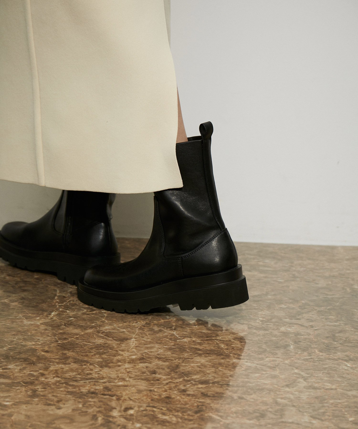 ADAM ET ROPE'｜トラックソールストレッチブーツ | Rakuten Fashion