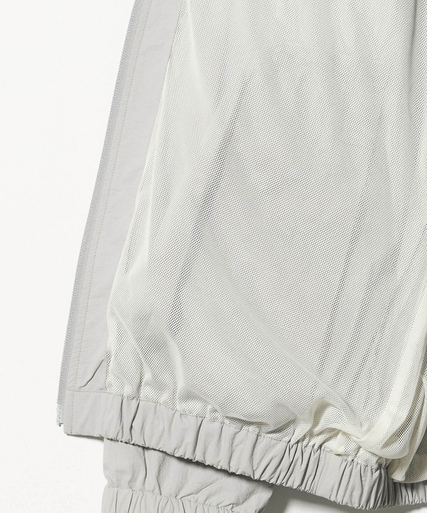 ＜NICE WEATHER＞ナイロン スタンドブルゾンセットアップ　ライトグレー NICE WEATHER ナイロンジャケット 「NICE WEATHER」ナイロン スタンド