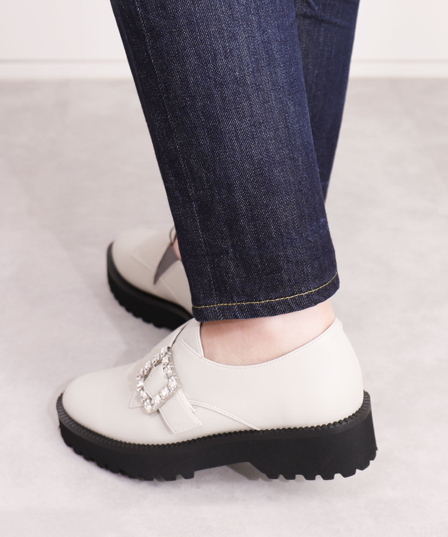 artemis by DIANA｜厚底ビジューバックルローファー | Rakuten Fashion