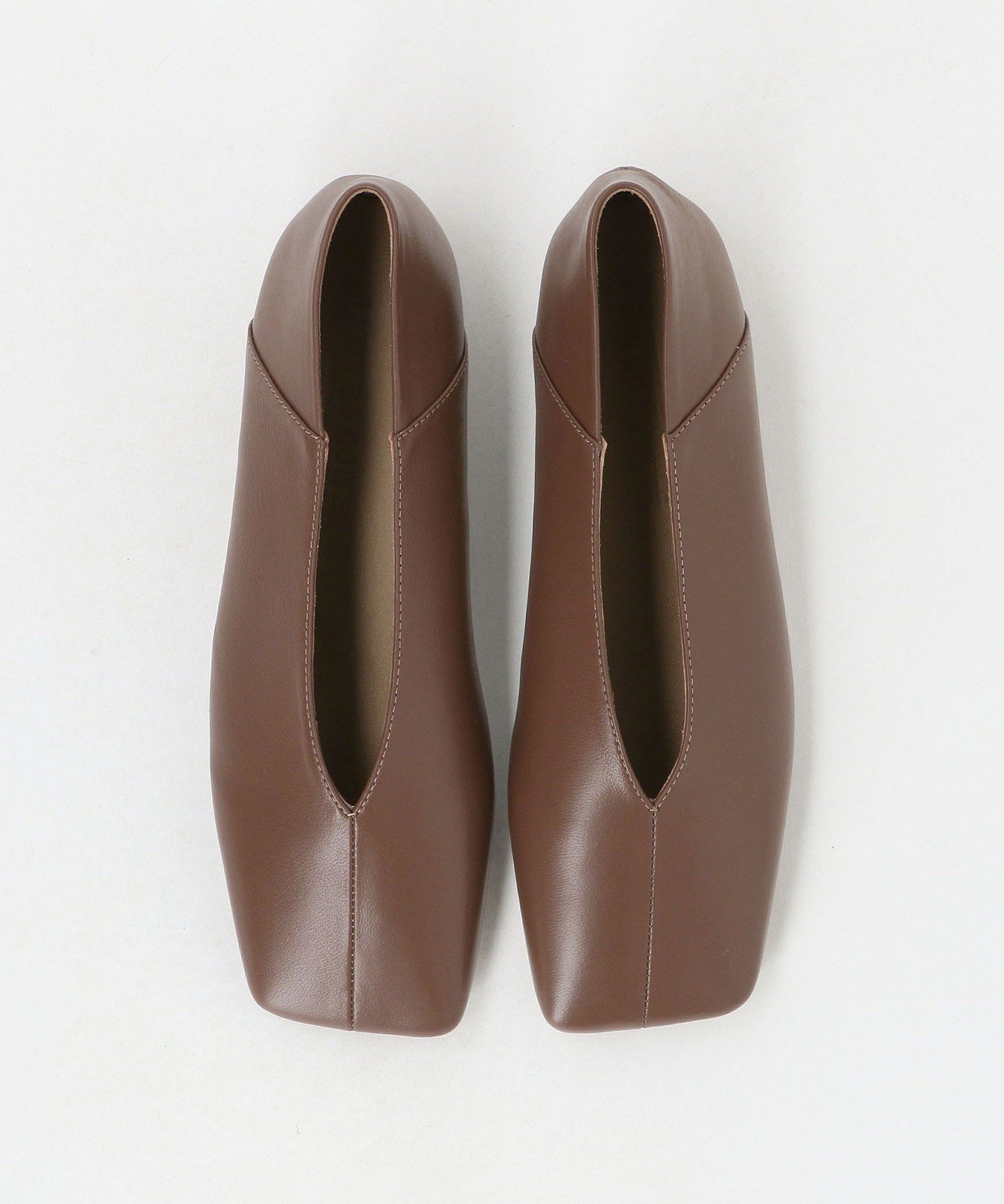 ODETTE E ODILE｜オブリークスクエアトゥ フラット15↑ | Rakuten