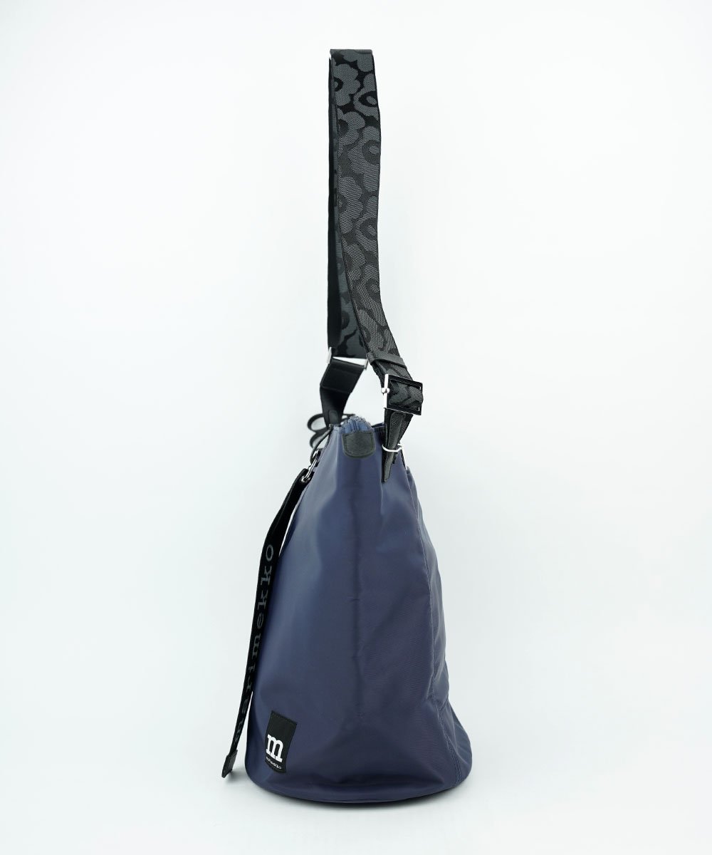 BLEU COMME BLEU｜マリメッコ ALL DAY BUCKET SOLID ショルダーバッグ