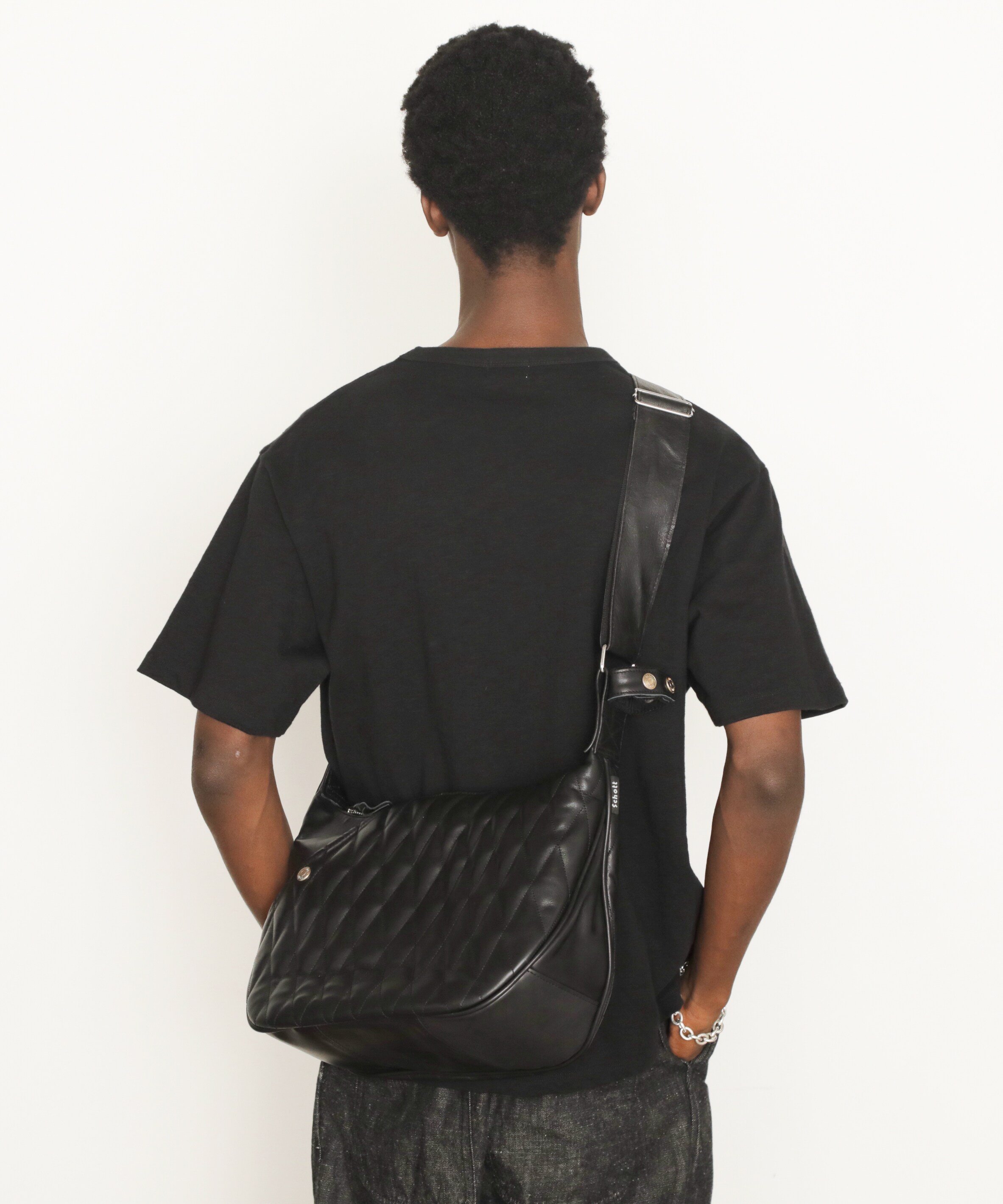 Schott｜PADDED BANANA BAG/バナナバッグ | Rakuten Fashion(楽天