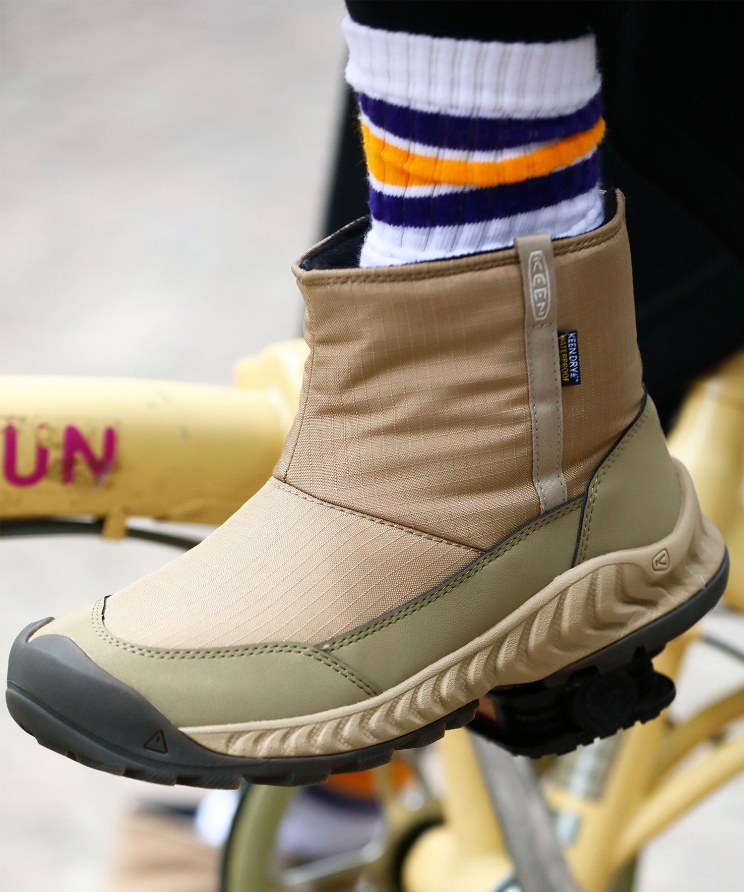 KEEN｜WOMEN HOOD NXIS PULL ON WP レディース フッドネクシス