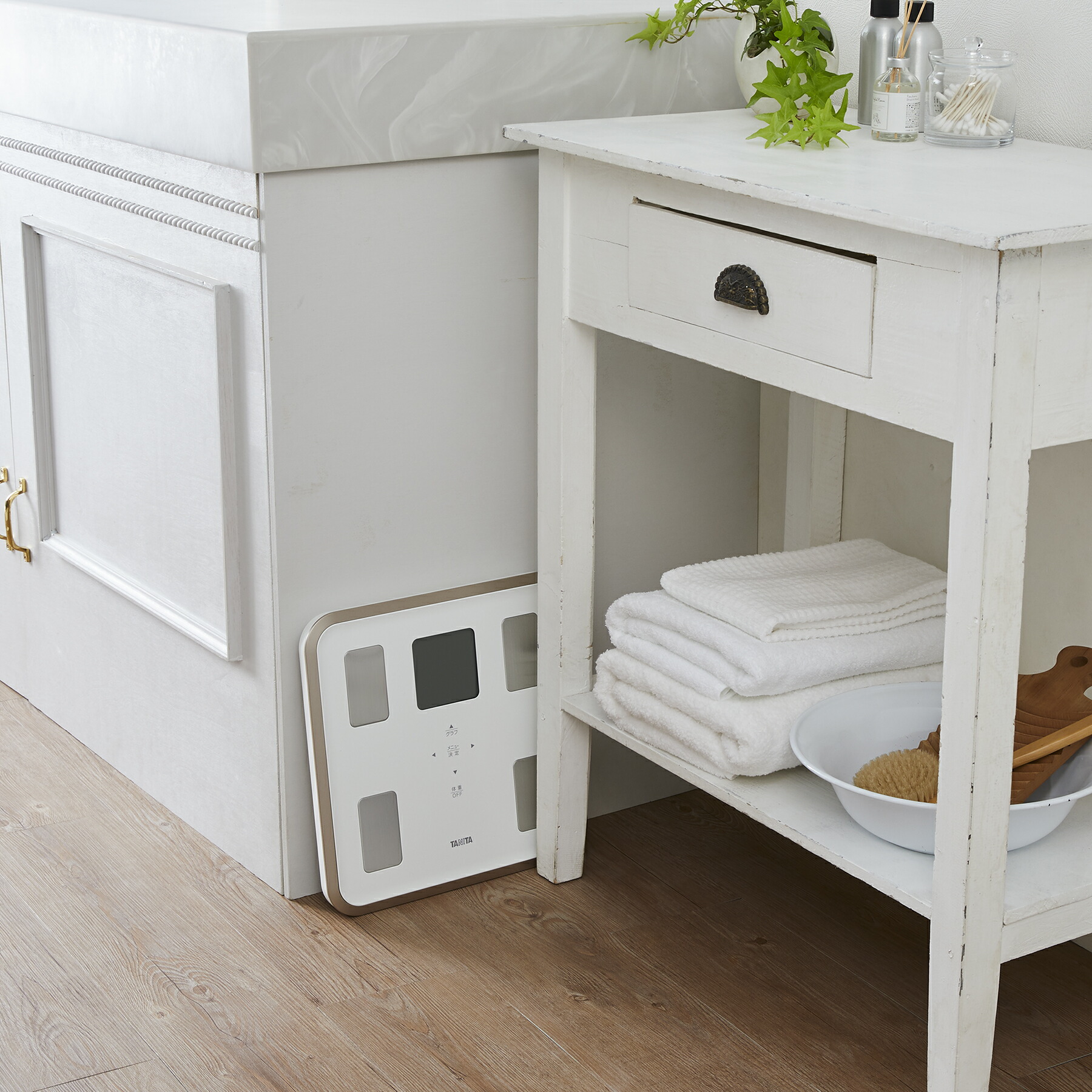 楽天市場】タニタ 体組成計 体重計 応援コメント マイサポ搭載 BC-810