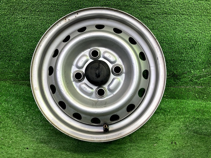 ダイハツハイゼットカーゴ s700v新車外し純正12インチスチールホイール