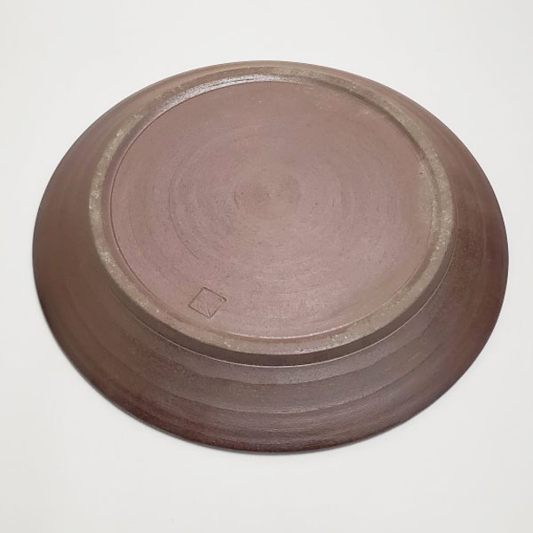 楽天市場】備前焼 丸皿（胡麻） | おしゃれ 日本製 工芸品 和食器 大皿