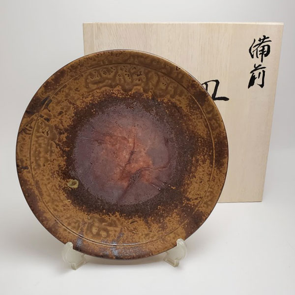 楽天市場】備前焼 丸皿（胡麻） | おしゃれ 日本製 工芸品 和食器 大皿