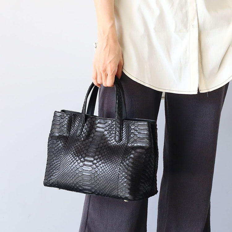 楽天市場】パイソン トートバッグ レディース 軽量 軽い かばん レザー