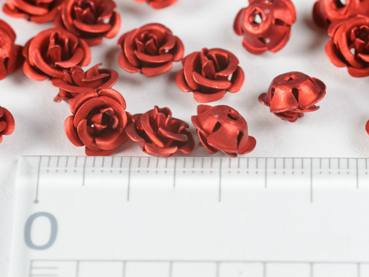 楽天市場】アルミ薔薇 高品質 メタルカラー レッド 8mm 50個 50ヶ 通し