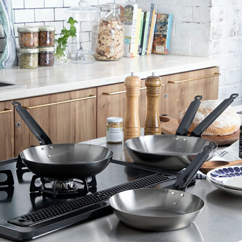 楽天市場】/即納/ 鉄フライパン Feパン 日本製 22cm / 鉄製