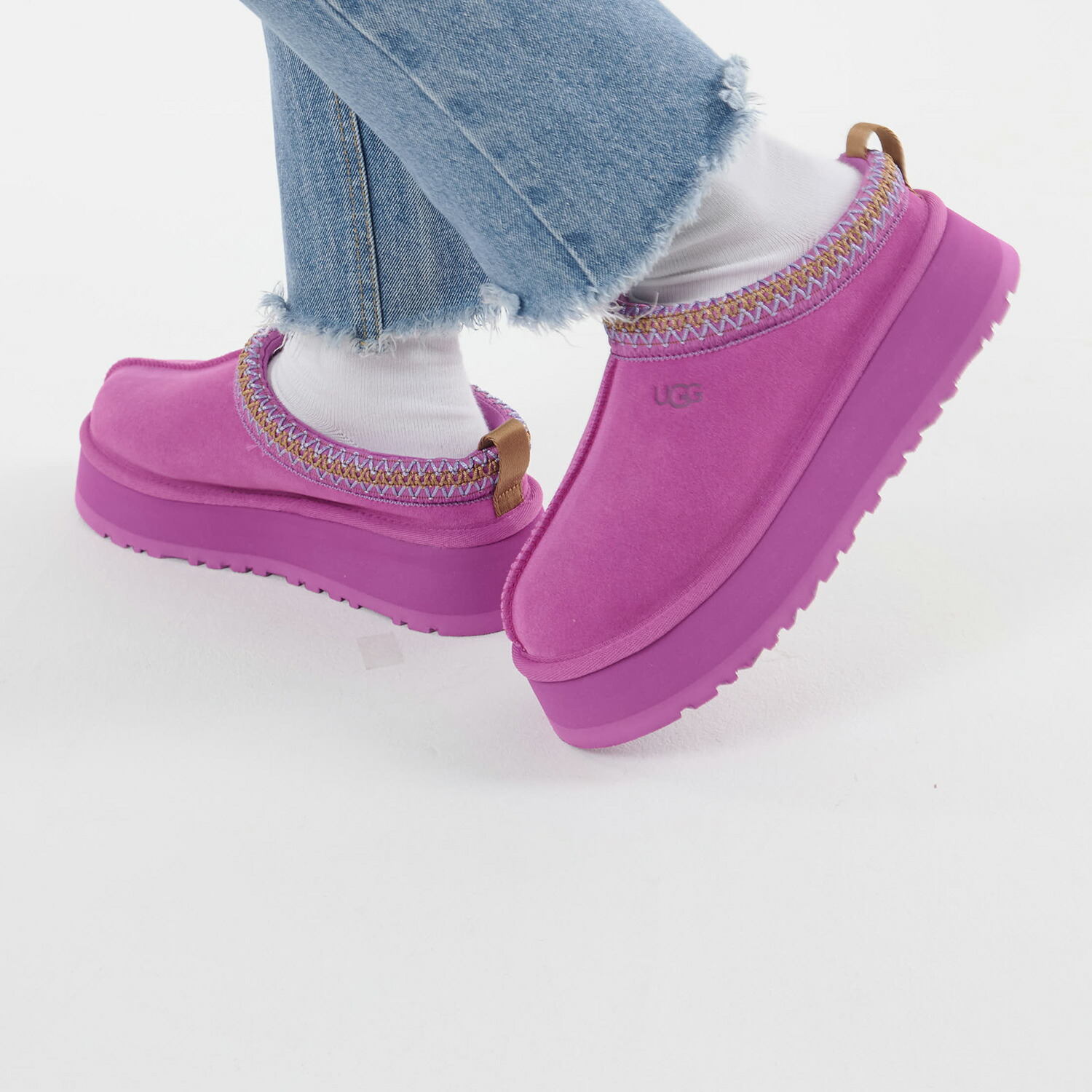 楽天市場】UGG アグ スリッポン シューズ スリッパ タズ レディース