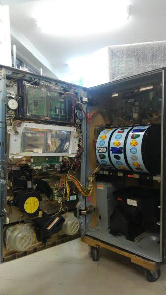 楽天市場】《家庭用パチスロ》ビートマニア☆KPE☆ コイン不要機付き