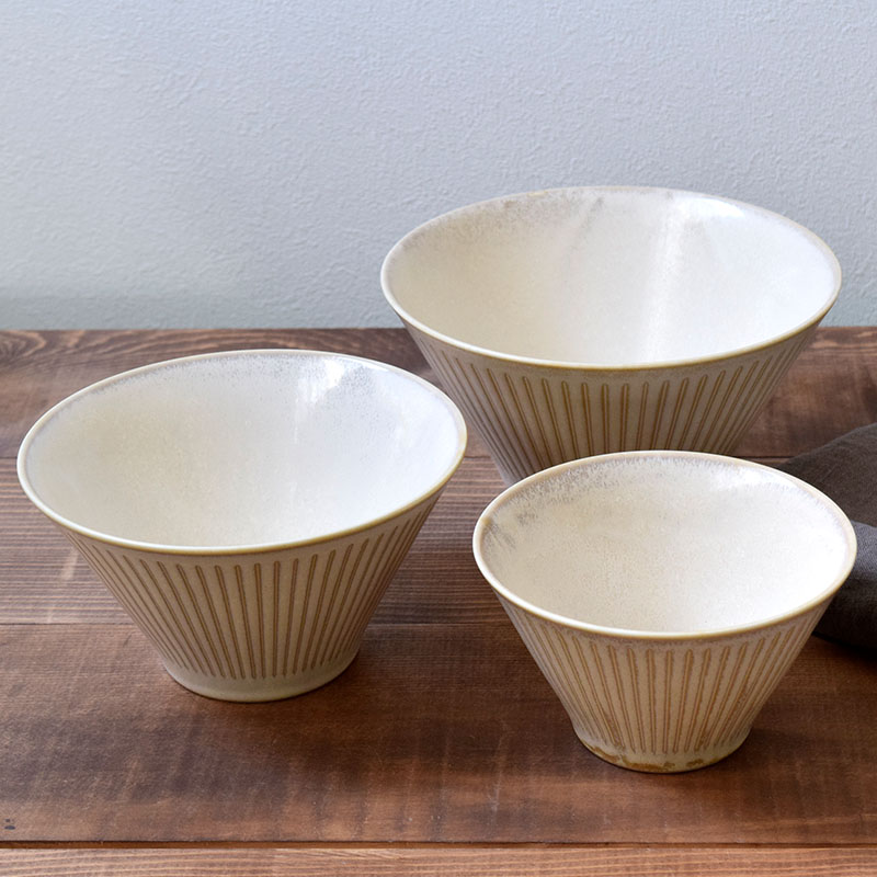 楽天市場】送料無料 和食器 台形マルチボウル 彫十草 3サイズセット