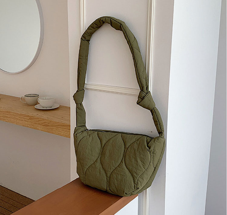 楽天市場】バッグ レディース 斜めがけ キルティング 大容量