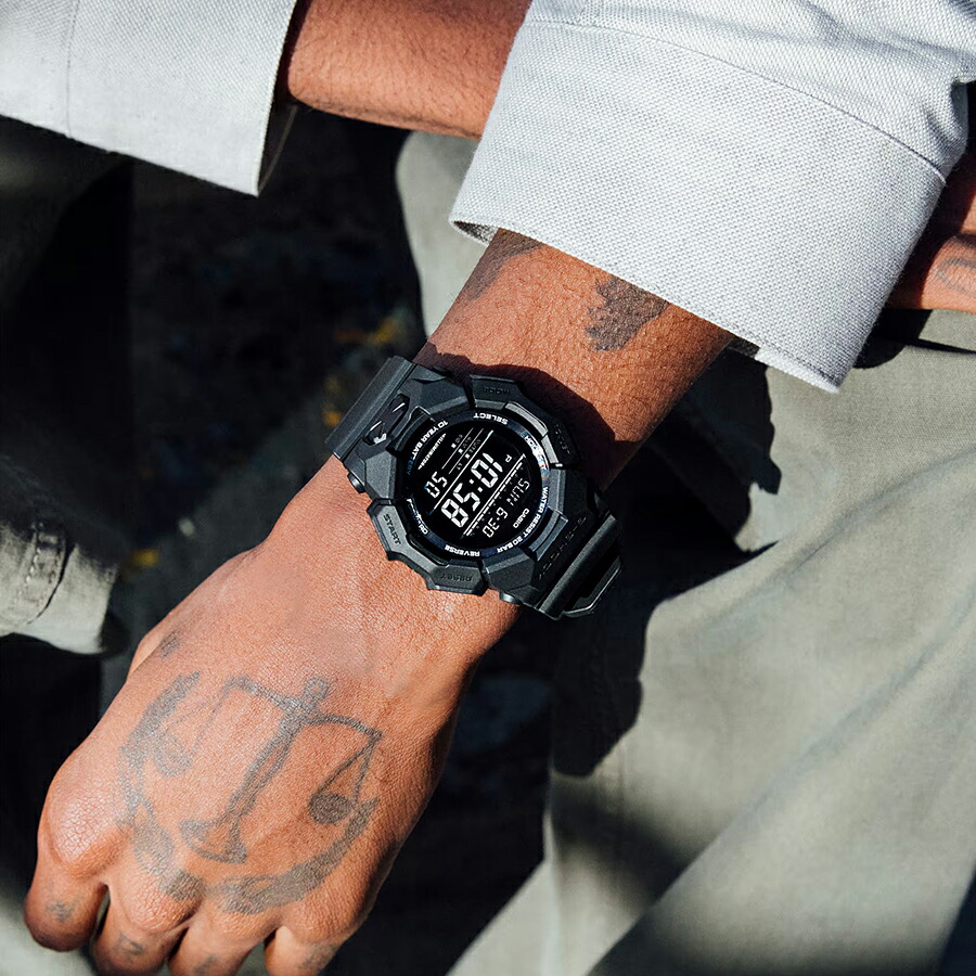 楽天市場】【1日はポイント最大41倍＆10%OFFクーポン】G-SHOCK 10年