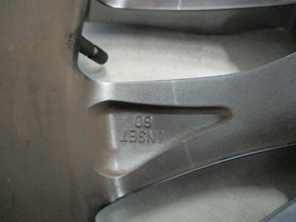 楽天市場】トヨタ ランドクルーザー 300 zx 純正アルミホイール 20