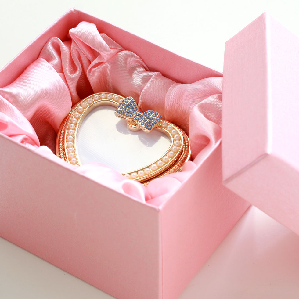 楽天市場】【正規品】 ジュエリーボックス メモリアルハート フォト