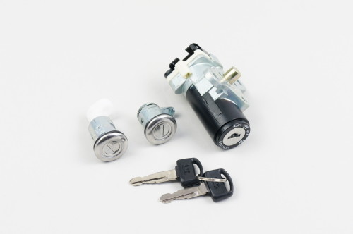 楽天市場】zx鍵の通販