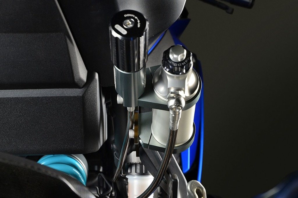 楽天市場】NITRON ナイトロン リアサスペンションモノショック RACE