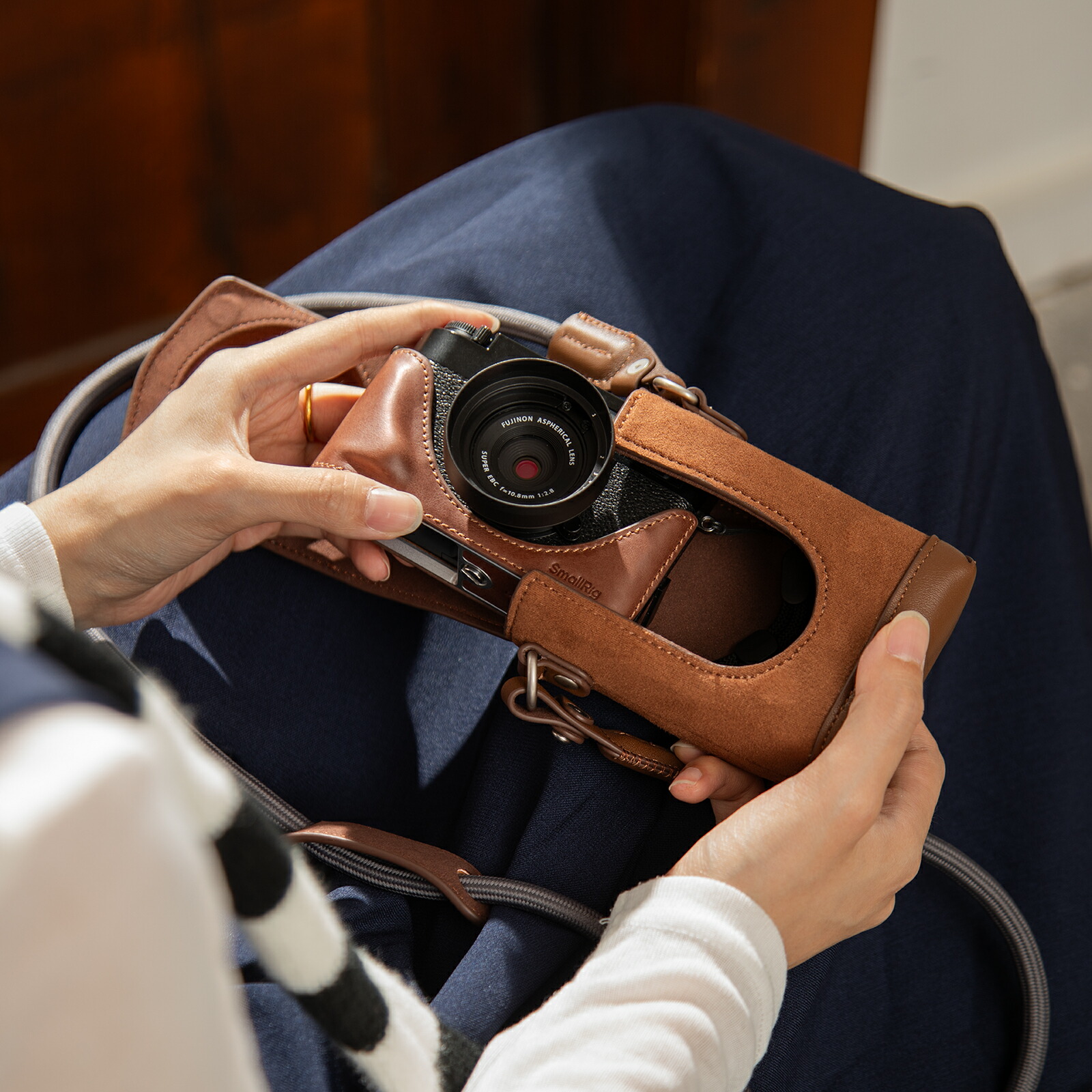 楽天市場】SmallRig FUJIFILM X half 用レザーケース : 株式会社Y.D.S.