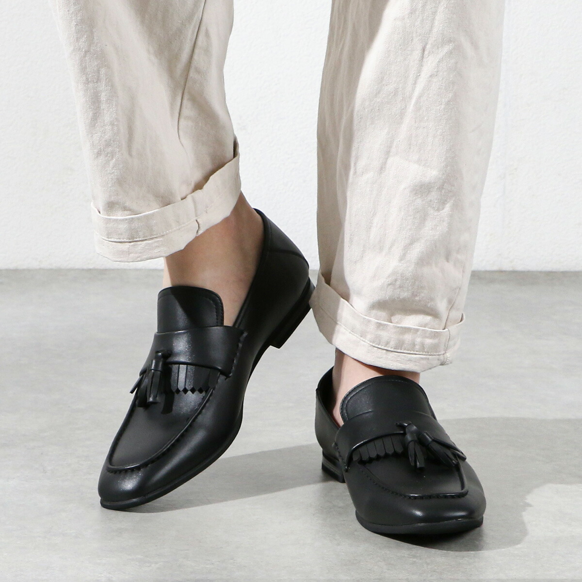 楽天市場】ローファー メンズ タッセルローファー 黒 かかとが踏める