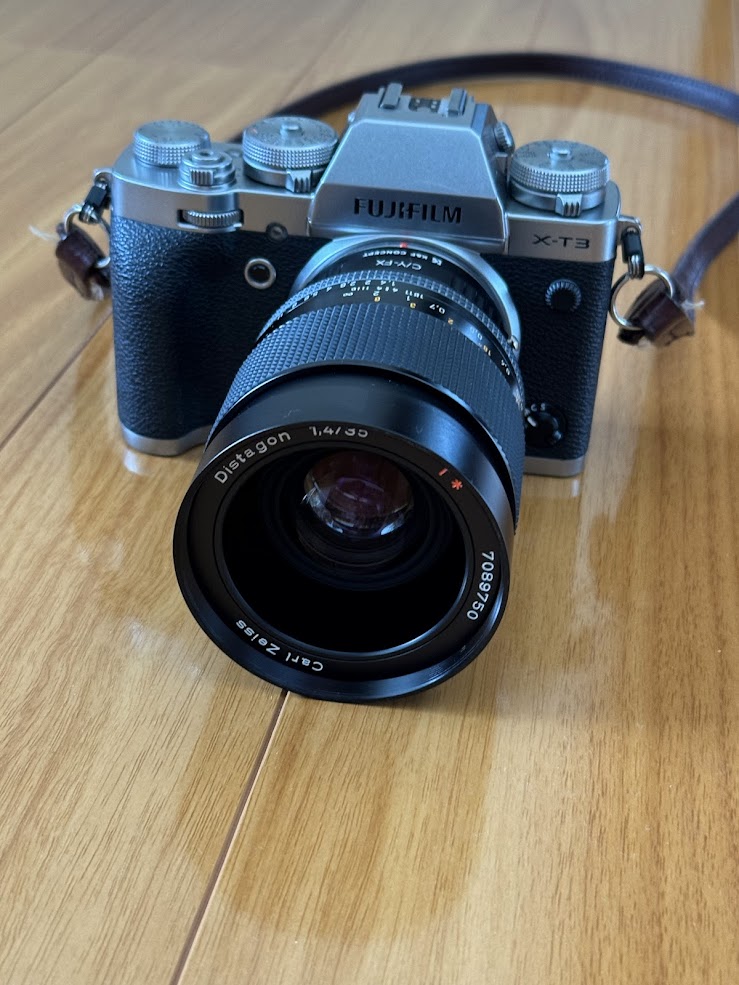 CONTAX Carl Zeiss Distagon 35mm F1.4 T* MMJ レビュー | 赤城山を