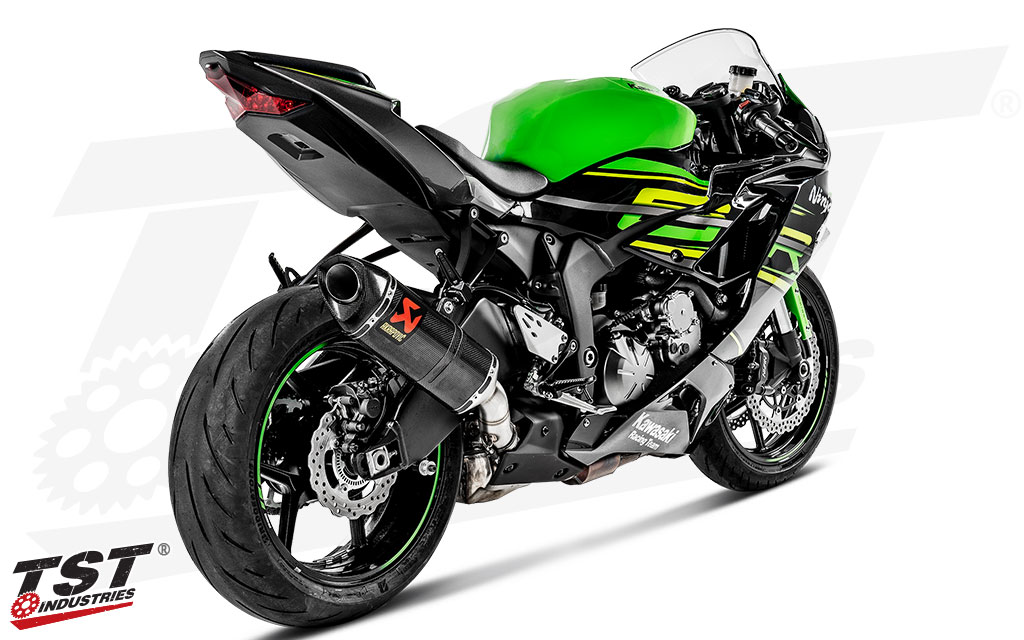 Akrapovic Slip-On Exhaust | Kawasaki Ninja ZX-6R 2018+