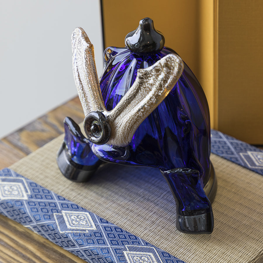 ガラスの兜（青｜縦筋模様） – TSUCHI-YA │ ガラスの器と工芸