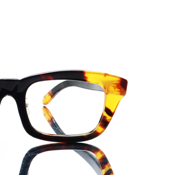 べっ甲 メガネ 天然 鼈甲 眼鏡 買取 / 質屋 尼崎 | つじの質店