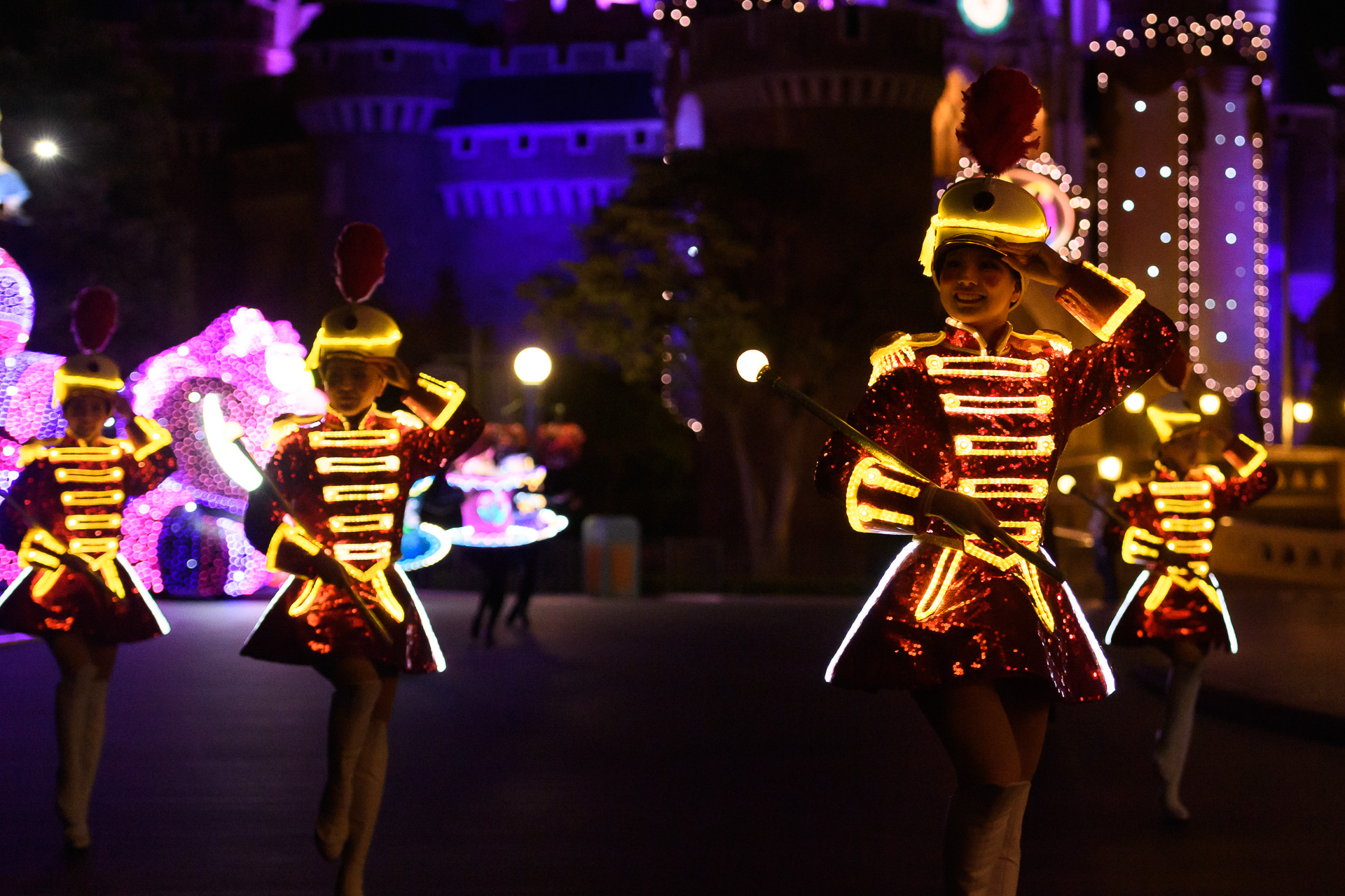 夜のパレードにダンサー復活！ 「東京ディズニーランド