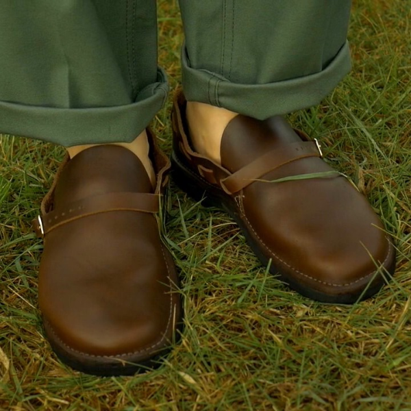 フェルナンドレザー】ミドルイングリッシュのサイズ感とコーデ