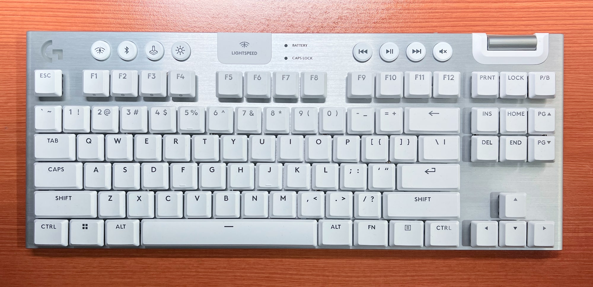 Logitech G915 X LIGHTSPEED TKL Review: Premium low-profile