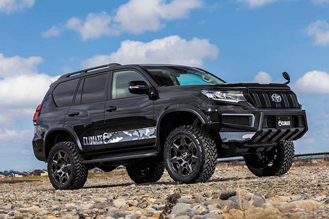 プラドをオリジナルのボディキットでよりワイルドに