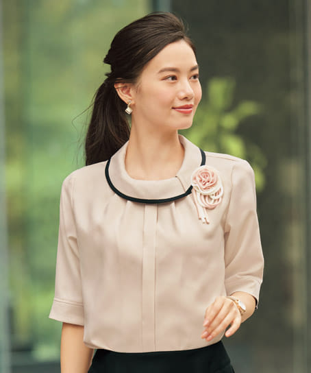 全3色】アシメントリータックブラウス（五分袖・ストレッチ・接触冷感