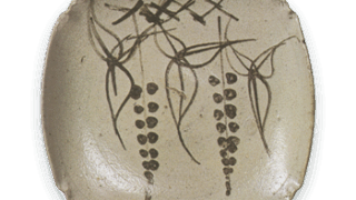 絵唐津 藤文 四方 皿 | 鶴田 純久の章 お話