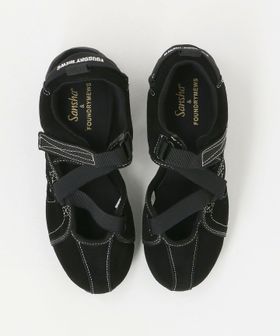 別注】＜Foundry Mews＞スウェード×チャーム シューズ