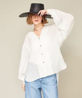 conte＞シアー Vネックブラウス