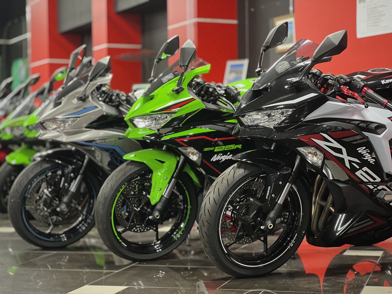 新型ZX-25RR入荷！ [最新情報] | U-MEDIA (ユーメディア) | - 中古