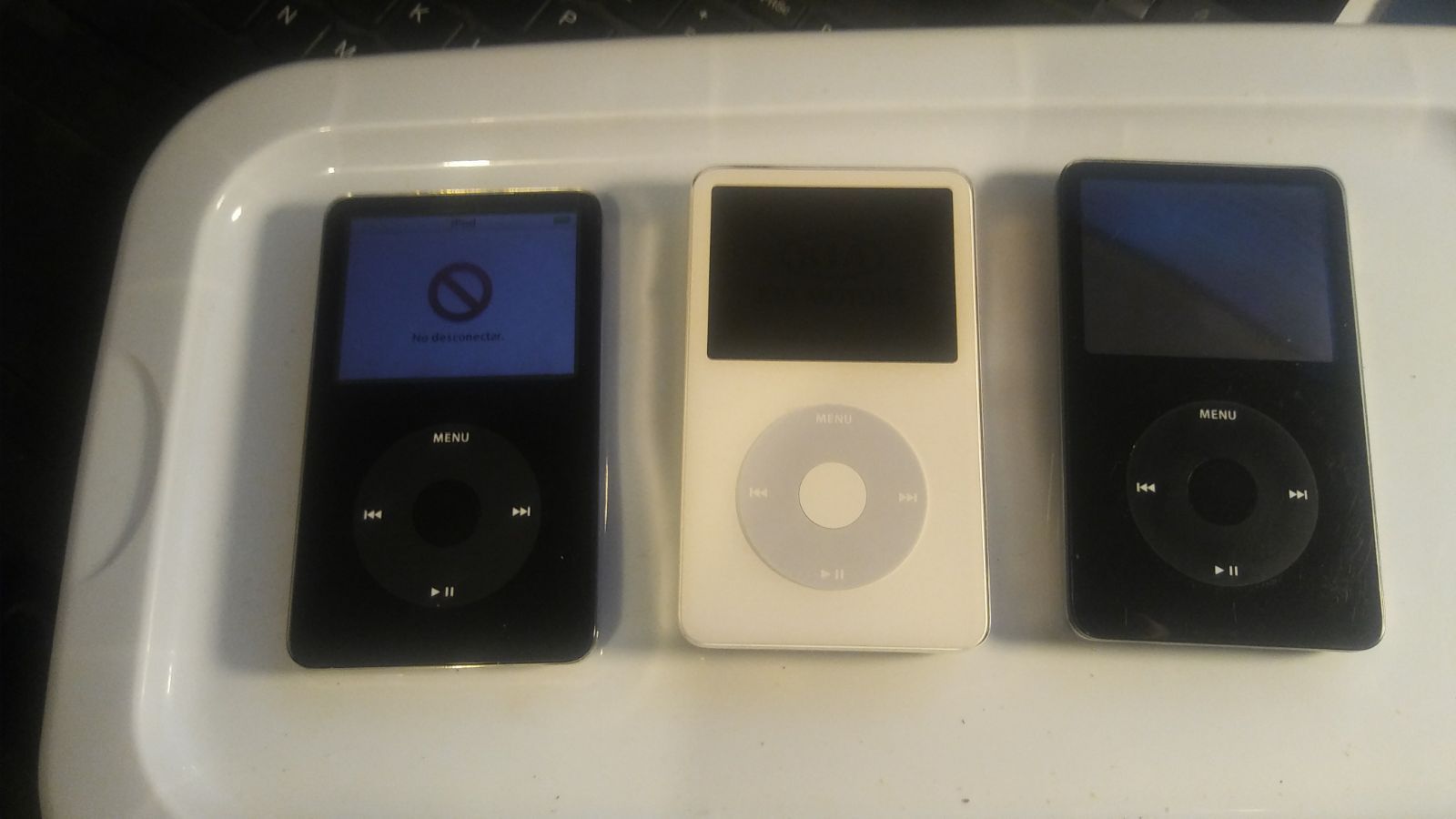 IPOD CLASSIC 2 30GB 1 80GB Apple Like new | Mercari