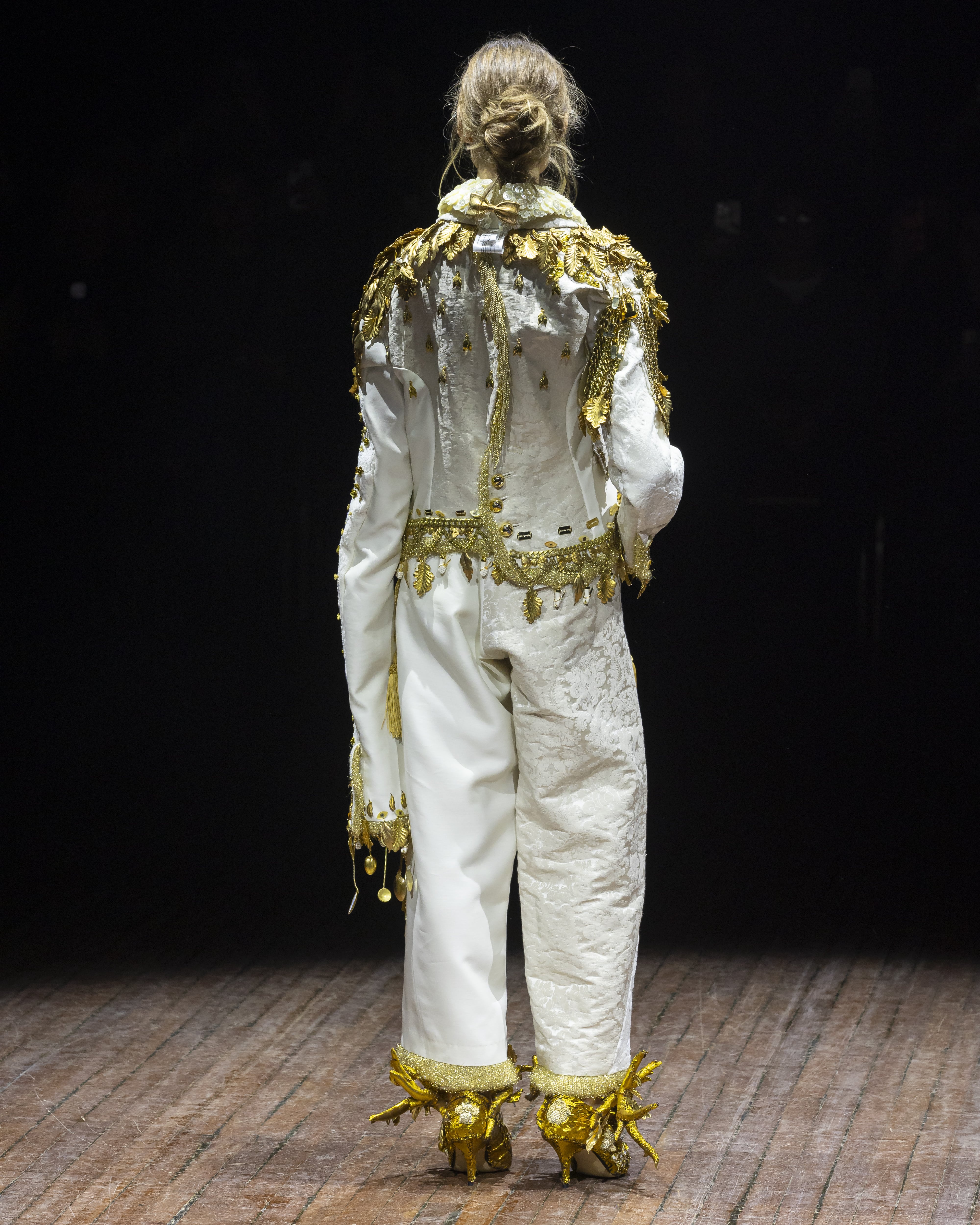 2025 AUTUMN-WINTER WOMENS COLLECTION｜UNDERCOVER OFFICIAL ONLINE STORE