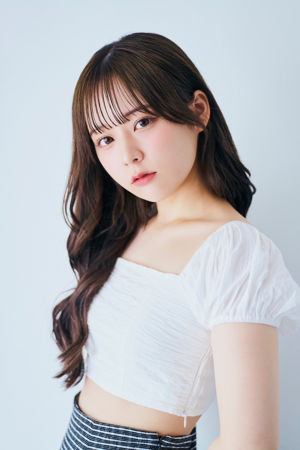 栞麗(しおり) | Uniiique（ユニーク）– Z世代の“個性”と“トレンド”を