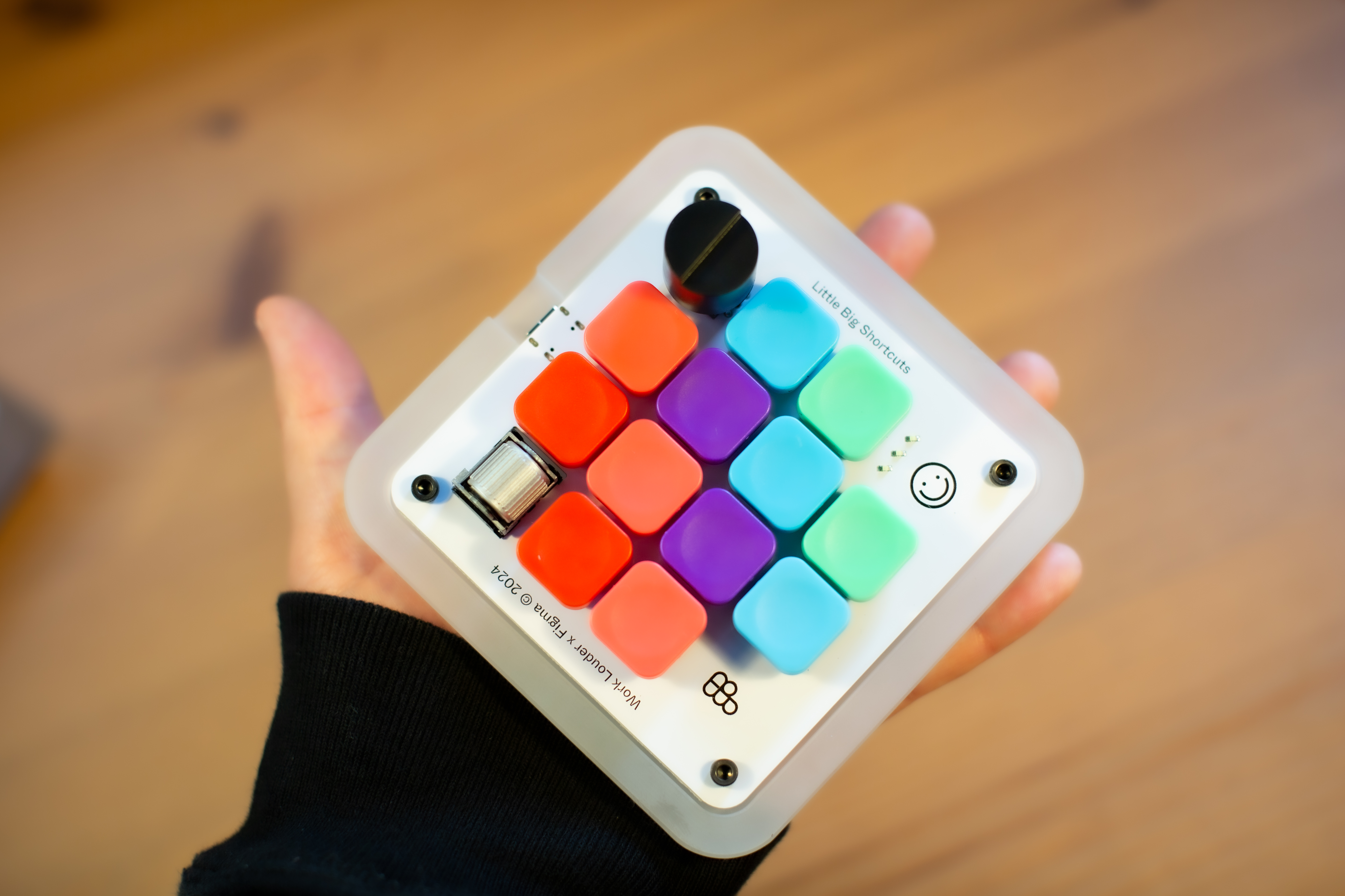 デザイナーもワクワクできるハードウェア『Figma Creator Micro』レビュー