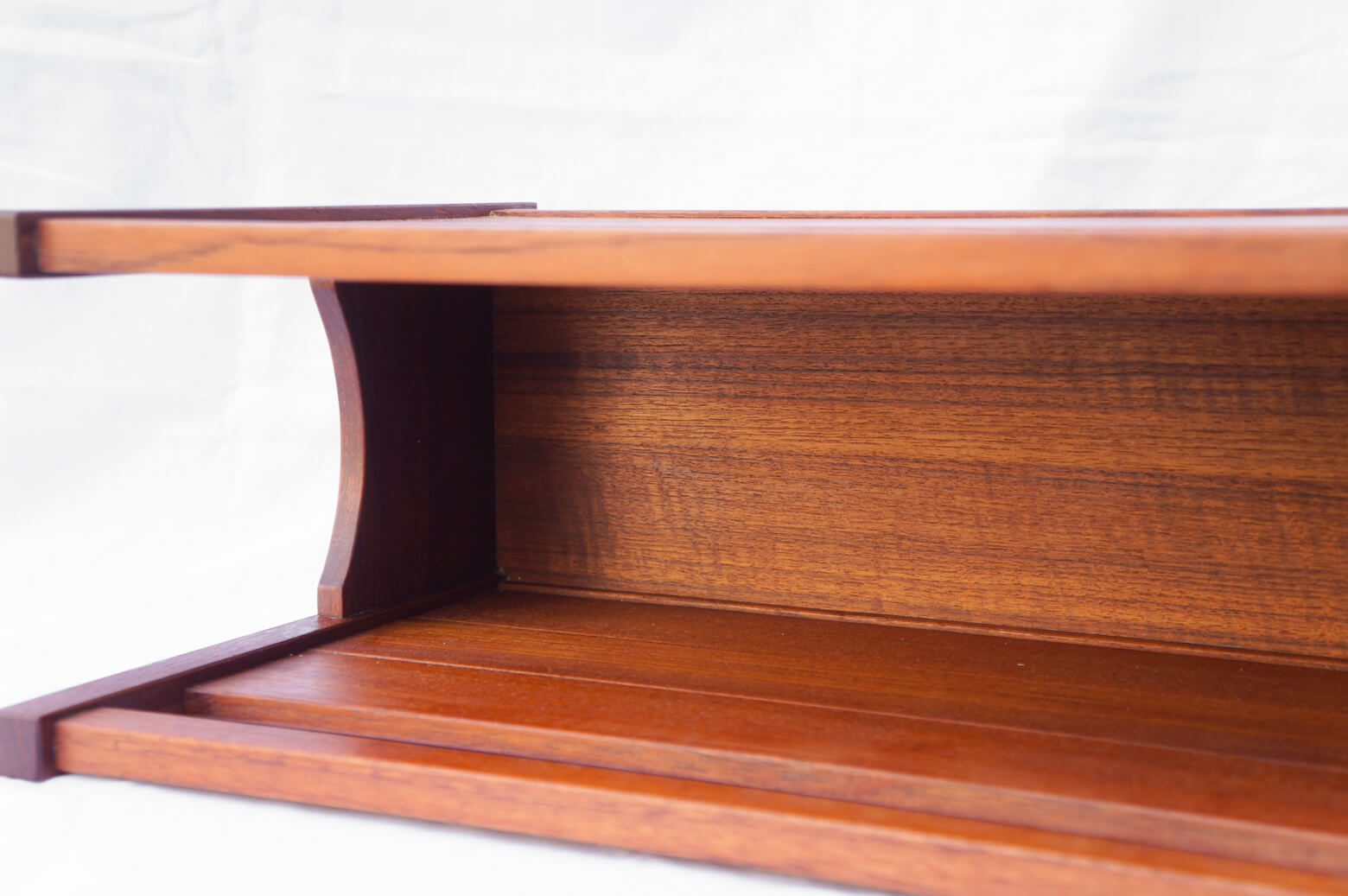 ヴィンテージ チーク材 マガジンラック レトロ インテリア雑貨 モダン