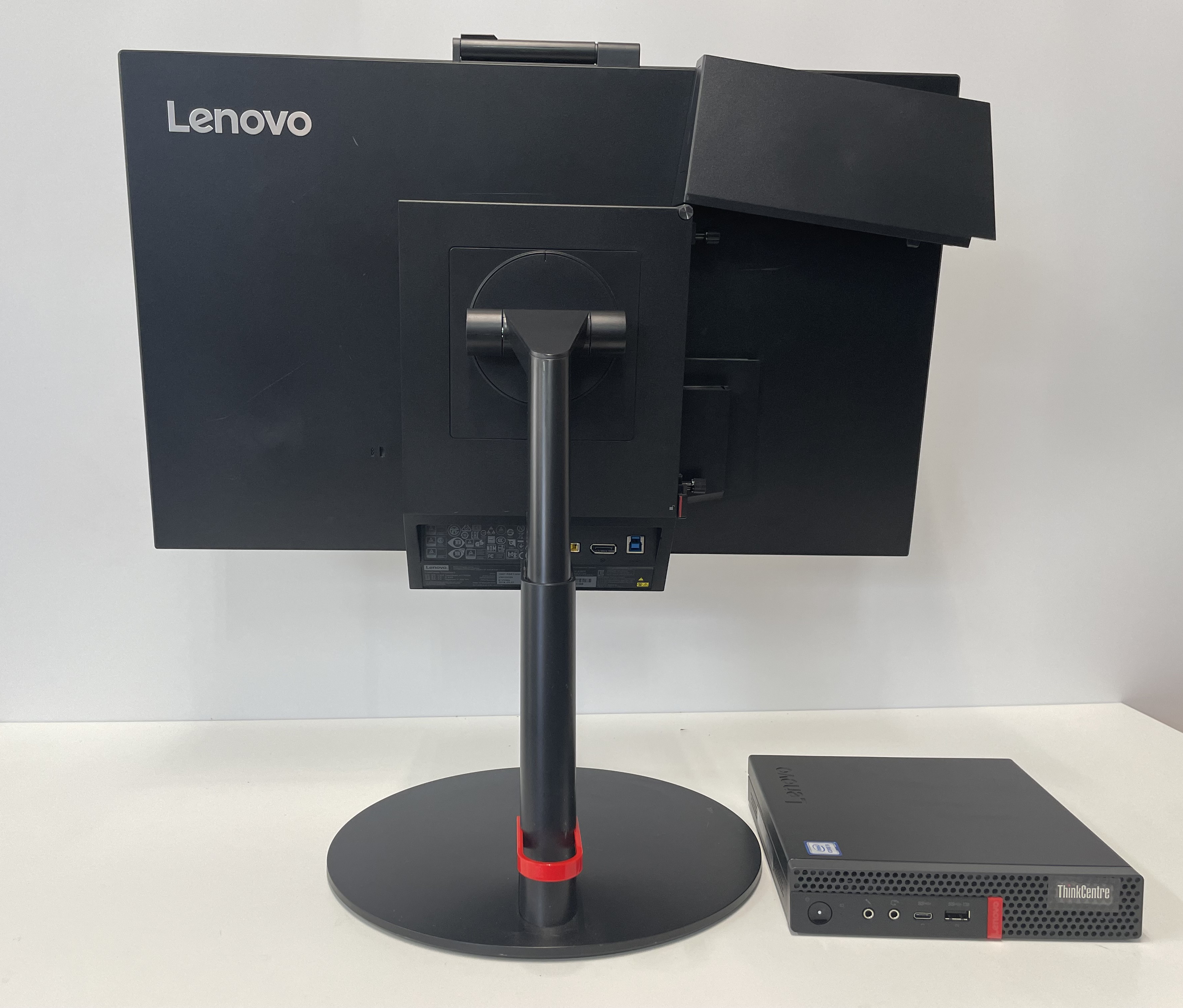 UsedPC / 【中古】レノボ デスクトップPC i5九世代+モニターセット