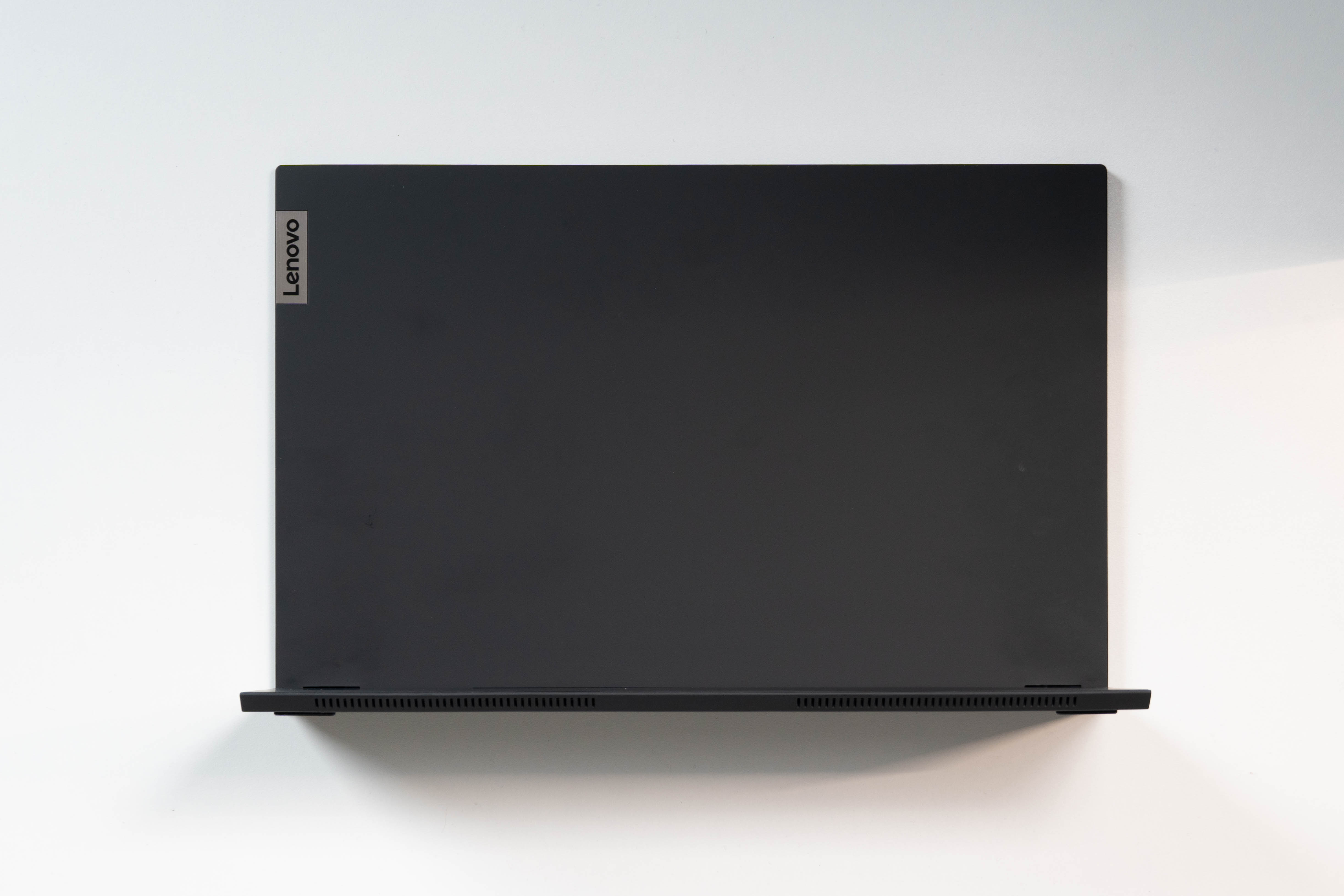 ThinkVision M15(15.6型モバイル/1920×1080/IPS/USB-C)レビュー