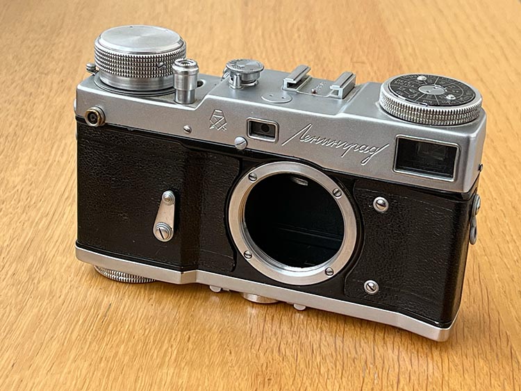 LOMO GOMZ Leningrad №573618 2 screw uralseller.com