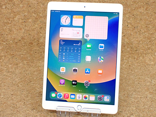 iPad 10.2インチ 第8世代[128GB] セルラー SIMフリー ゴールド… iPad