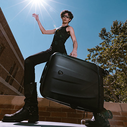 Vantage Smart Access™ 26 Inch Luggage | Spinner Luggage