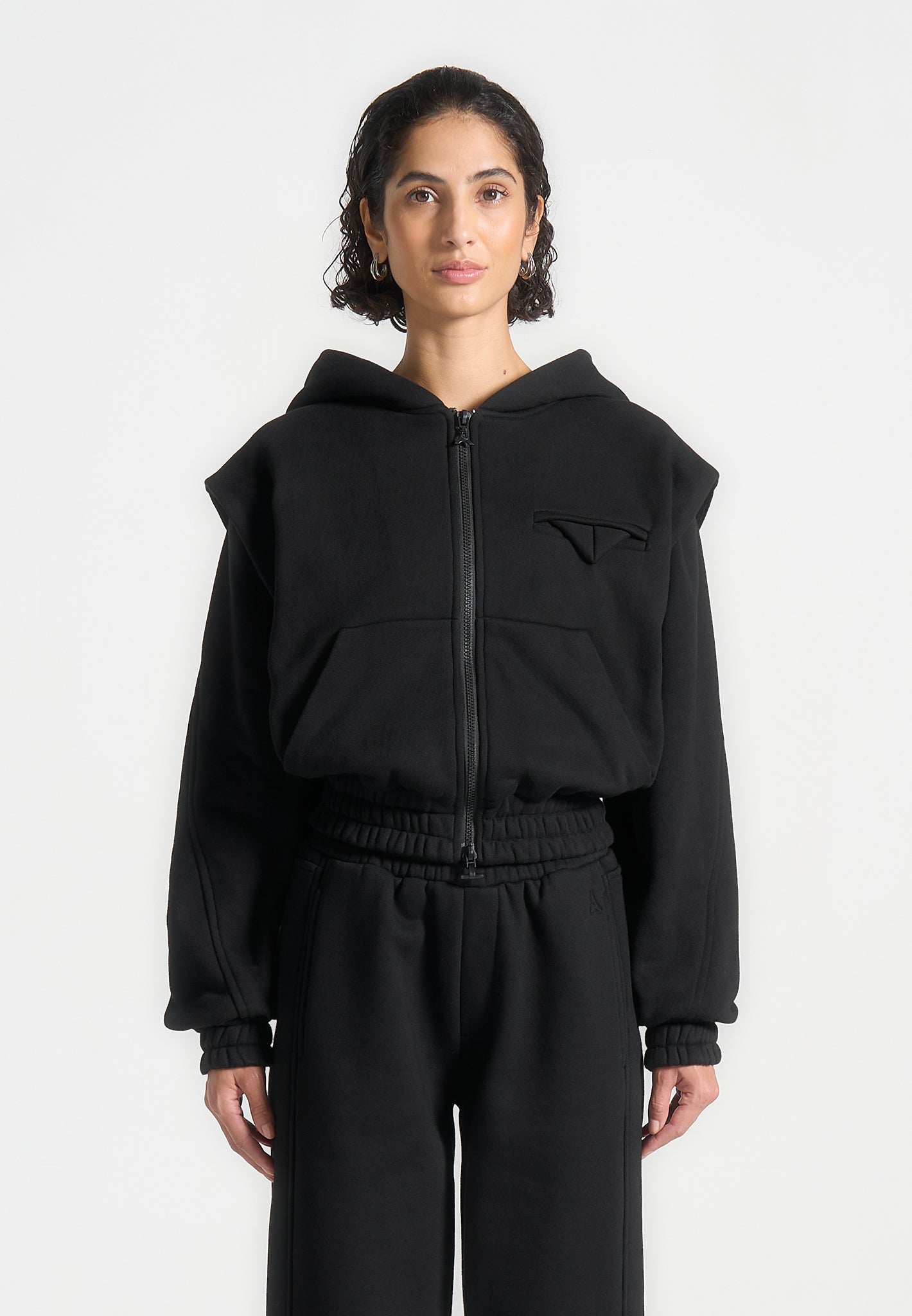 Louna - Wide Shoulder Zip Through Hoodie - Black | Manière De Voir USA